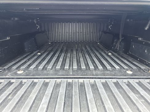 Used 2021 Toyota Tacoma SR5 RWD image 29
