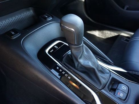 Used 2021 Toyota Corolla XLE image 18