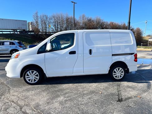 Used 2020 Nissan NV200 SV image 4
