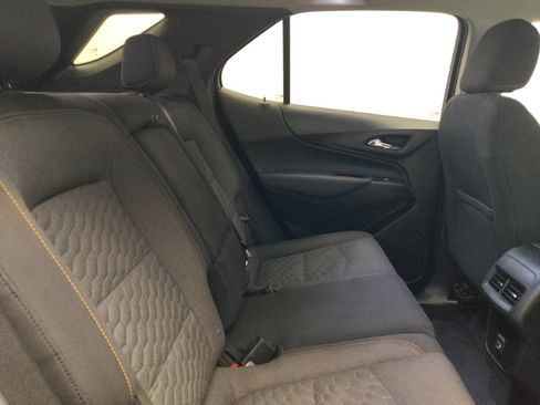 Used 2021 Chevrolet Equinox LT AWD/4WD image 19