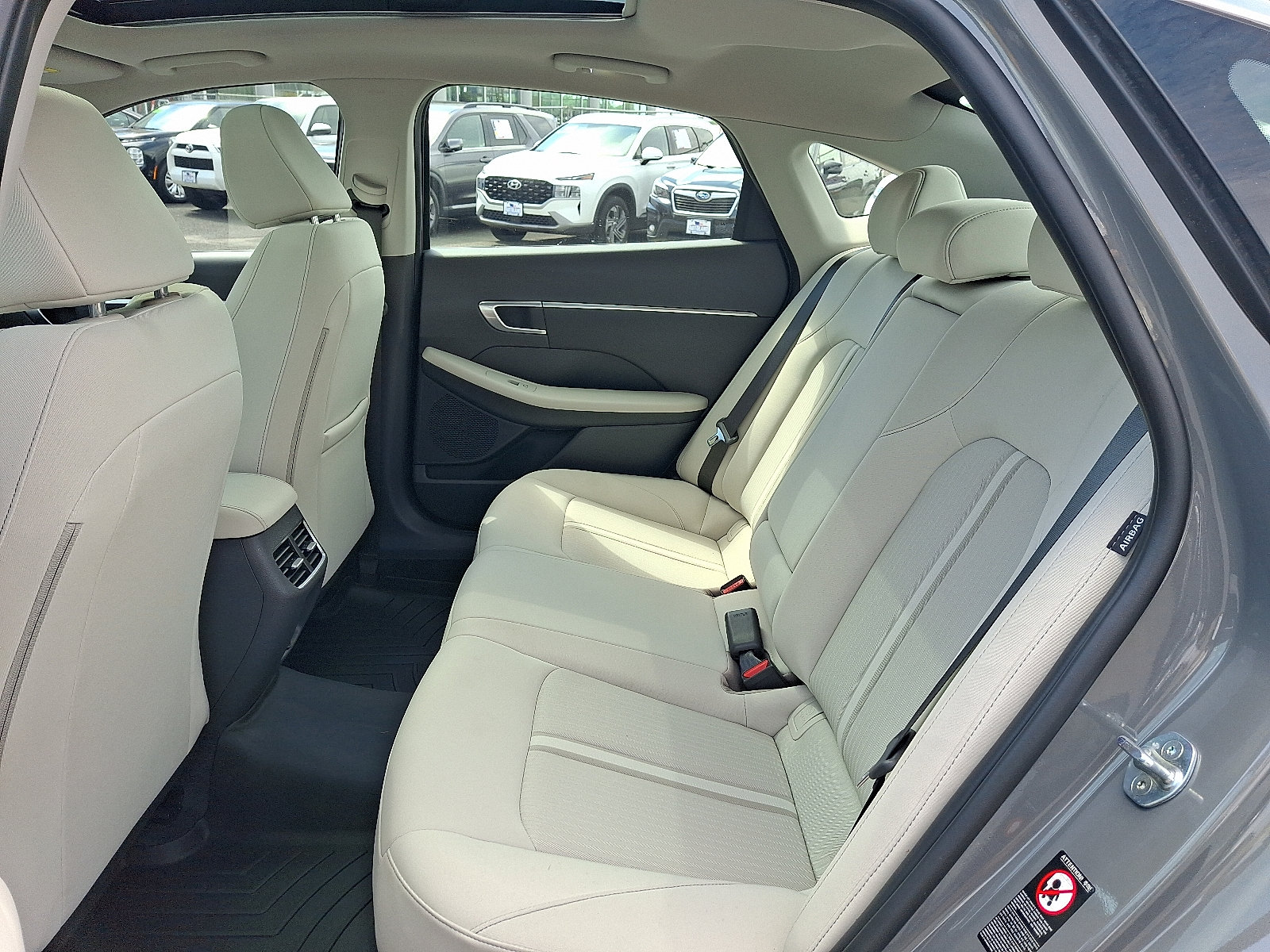 Used 2022 Hyundai Sonata SEL w/ Convenience Package FWD image 11