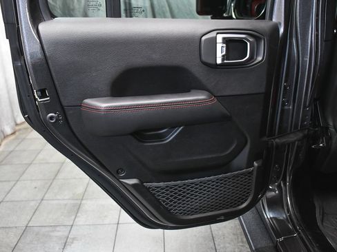 Used 2023 Jeep Wrangler Unlimited Rubicon 4xe AWD/4WD image 11