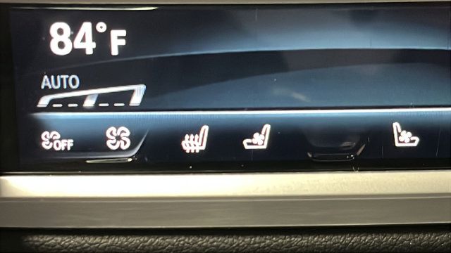 Used 2019 BMW 750i xDrive AWD/4WD image 29