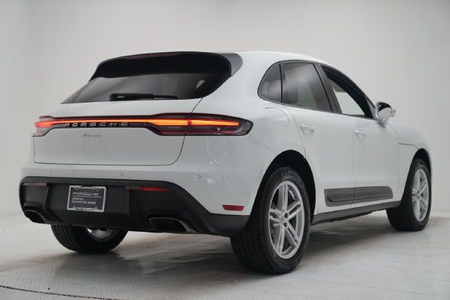 Certified 2026 Porsche Macan AWD/4WD image 20