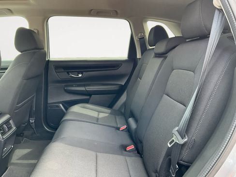 Used 2025 Honda CR-V EX image 12