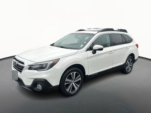 Used 2018 Subaru Outback 2.5i Limited image 7