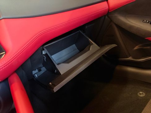 Used 2024 Nissan Z Performance w/ Floor Mat Package image 38