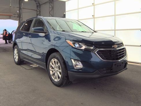 Used 2021 Chevrolet Equinox LT image 3