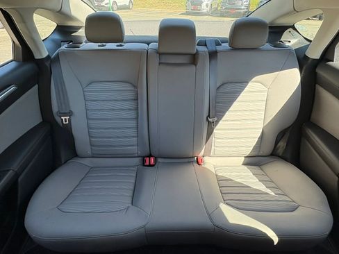 Used 2016 Ford Fusion S FWD image 28