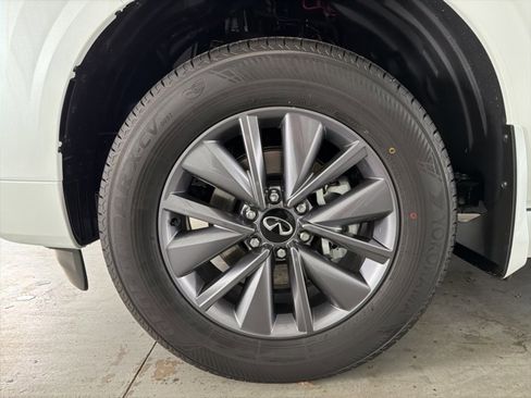 New 2026 INFINITI QX80 Pure w/ Cargo Package image 8