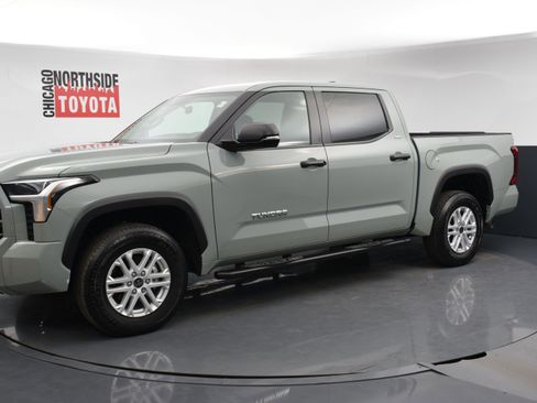 Used 2024 Toyota Tundra SR5 w/ SR5 Convenience Package image 8
