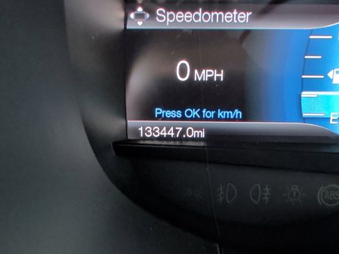 Used 2015 Ford Edge SEL w/ Equipment Group 201A image 15