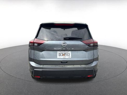 Used 2025 Nissan Rogue SV image 17