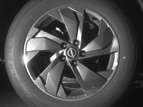 Used 2025 Nissan Rogue SV FWD image 15