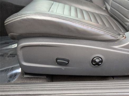 Used 2011 Dodge Challenger R/T w/ Sound Group II image 19