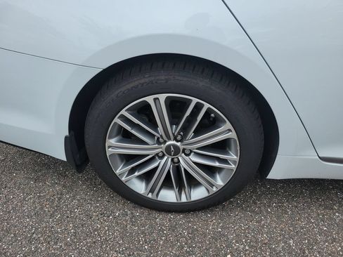Used 2018 Genesis G80 3.8 w/ Option Group 02 RWD image 5