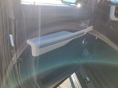 Certified 2024 Ford Expedition Max Limited image 24