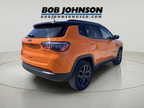 Used 2026 Jeep Compass Limited AWD/4WD image 3