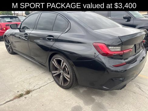 Used 2022 BMW 330i Sedan w/ M Sport Package RWD image 2