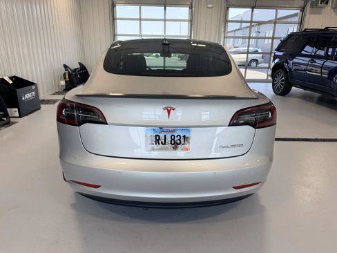 Used 2018 Tesla Model 3 Performance AWD/4WD image 4