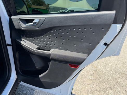 Used 2020 Ford Escape SE Sport FWD image 35