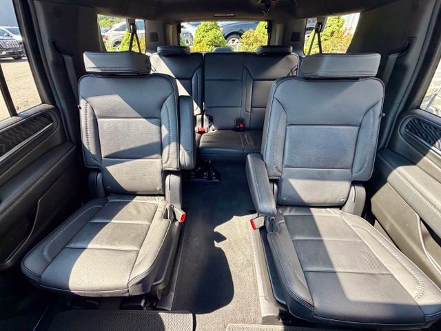 Certified 2024 GMC Yukon XL Denali AWD/4WD image 33