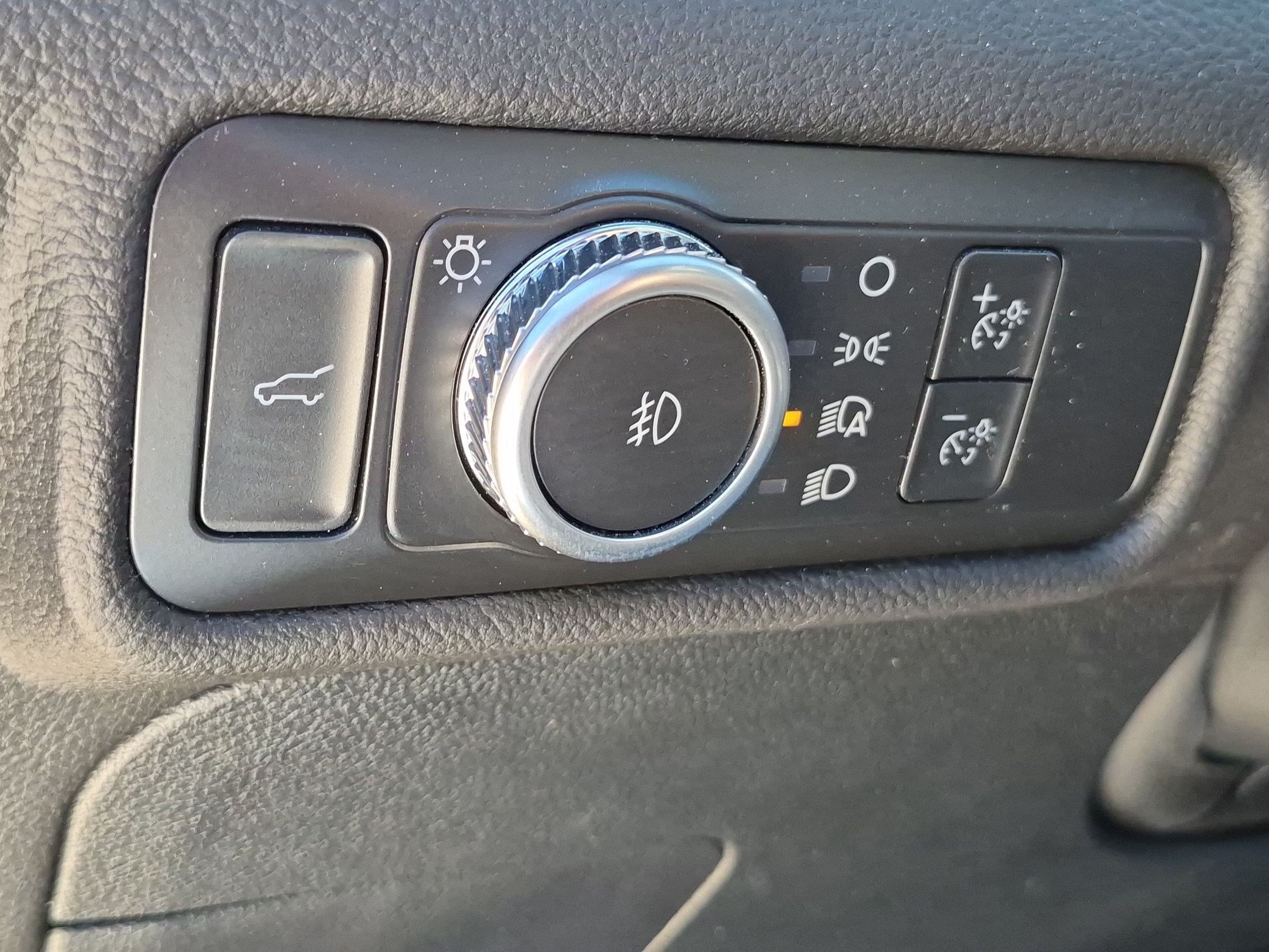 Used 2022 Ford Explorer ST w/ Equipment Group 401A AWD/4WD image 24