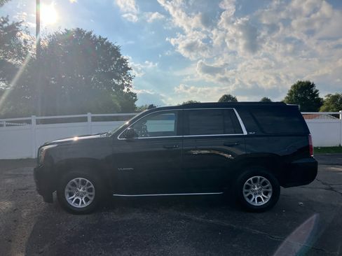 Used 2019 GMC Yukon SLT AWD/4WD image 5