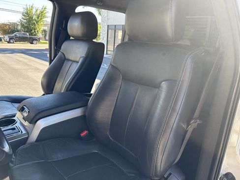 Used 2014 Ford F150 FX4 w/ Equipment Group 402A Luxury AWD/4WD image 25