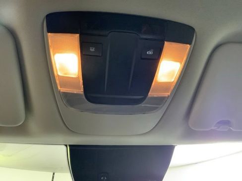 Used 2023 Kia Sportage LX AWD/4WD image 21