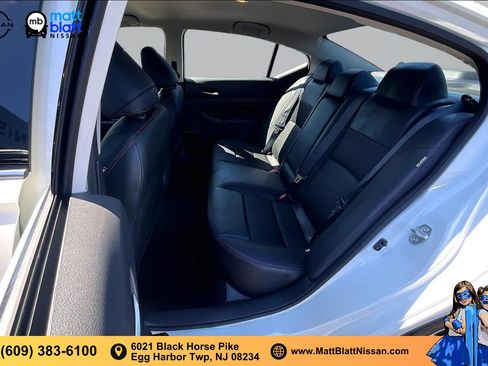 Certified 2023 Nissan Altima 2.5 SR FWD image 24