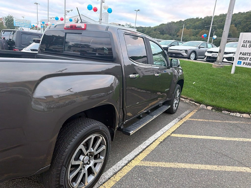 Used 2019 GMC Canyon Denali AWD/4WD image 4