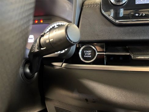 Used 2022 Mitsubishi Outlander SEL image 29