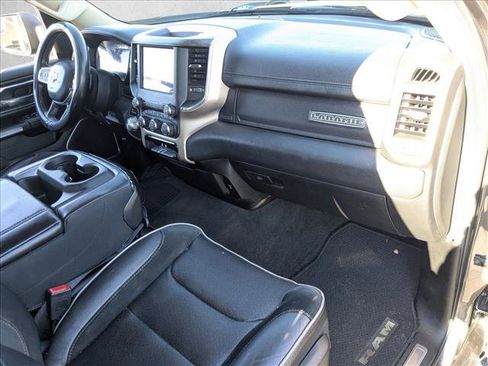 Used 2019 RAM 1500 Laramie image 18