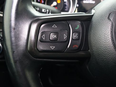 Used 2021 Jeep Gladiator Willys image 24