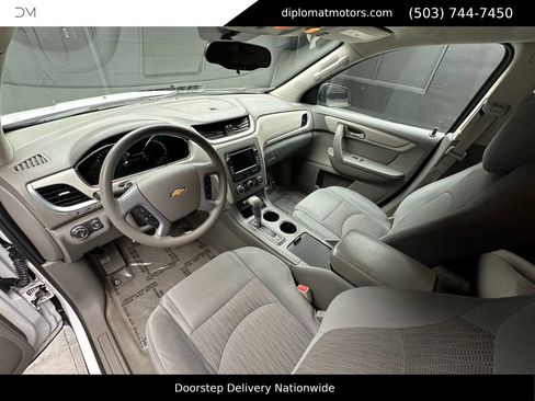 Used 2017 Chevrolet Traverse LS image 16