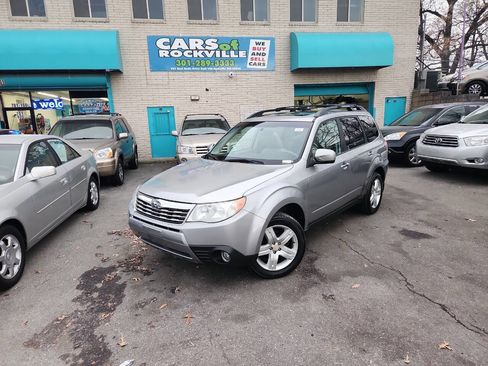 Used 2010 Subaru Forester 2.5X Premium w/ Popular Equipment Group 7B image 4