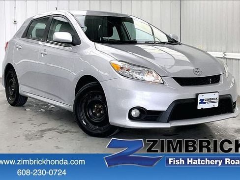 Used 2011 Toyota Matrix w/ Matrix Sport Pkg FWD image 1