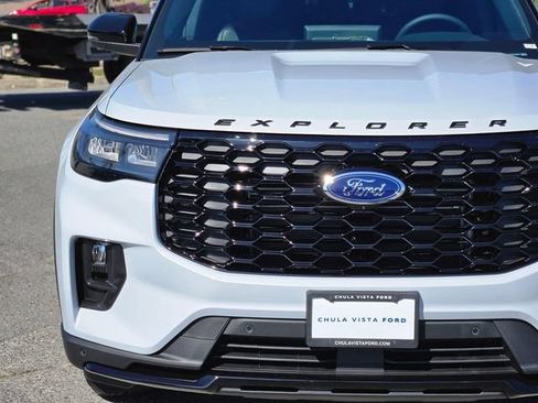 New 2026 Ford Explorer ST-Line RWD image 2