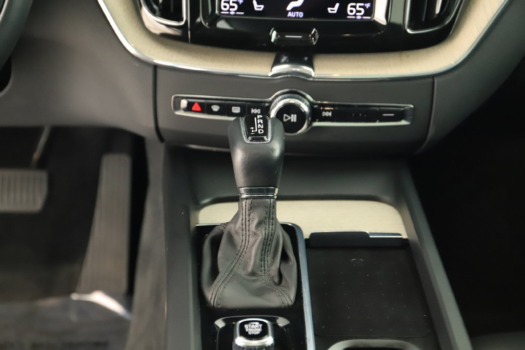 Used 2021 Volvo XC60 T5 Inscription w/ Advanced Package FWD image 20