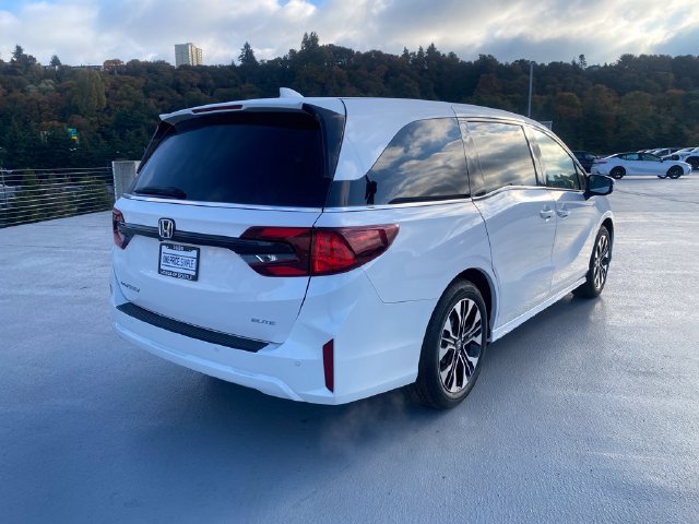 New 2027 Honda Odyssey Elite image 11