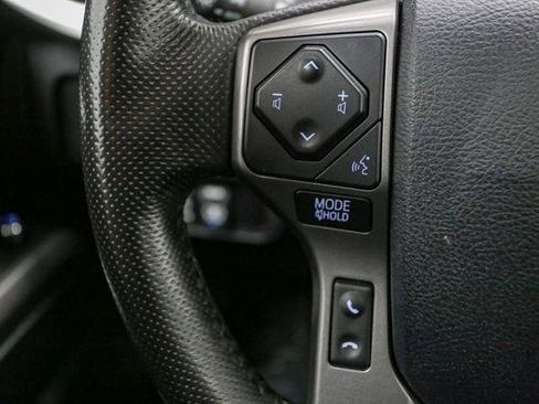 Used 2017 Toyota Tacoma Limited image 34