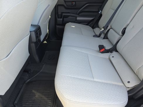 New 2026 Toyota 4Runner SR5 image 10