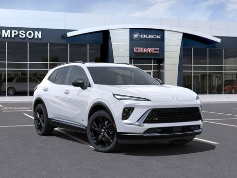 New 2025 Buick Envision Sport Touring image 31