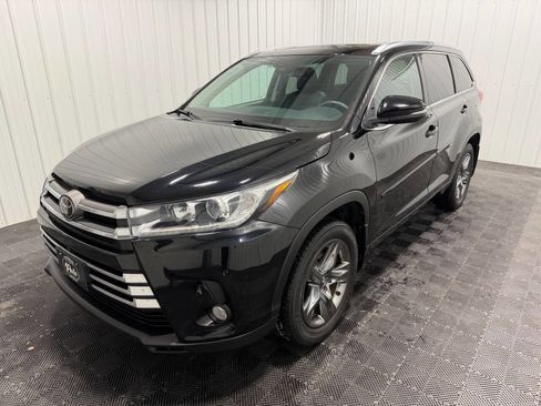 Used 2018 Toyota Highlander Limited Platinum w/ Protection Package #3 image 1