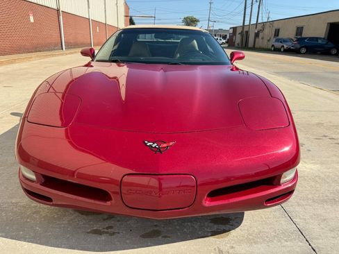 Used 2004 Chevrolet Corvette Convertible w/ Preferred Equipment Group image 5