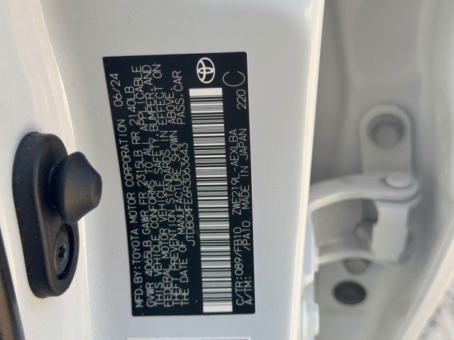 Used 2024 Toyota Corolla LE FWD image 34