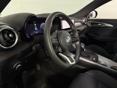 Used 2024 Alfa Romeo Tonale Ti image 22