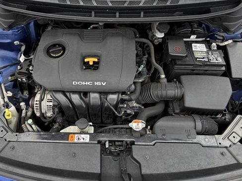 Used 2017 Kia Forte LX FWD image 23