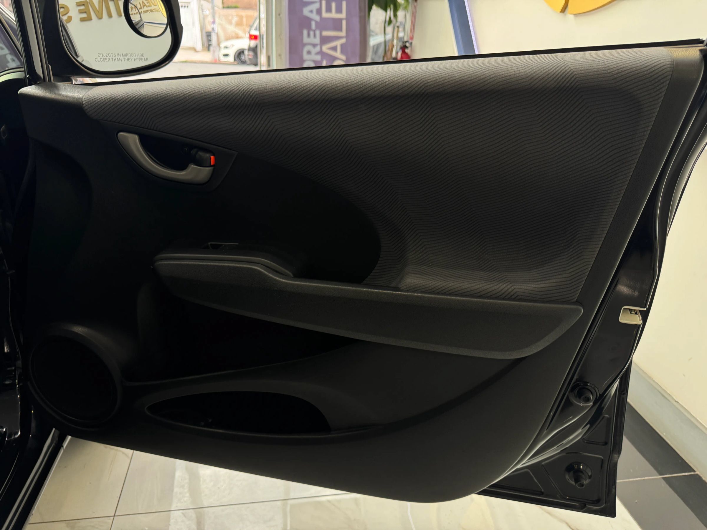 Used 2010 Honda Fit image 26